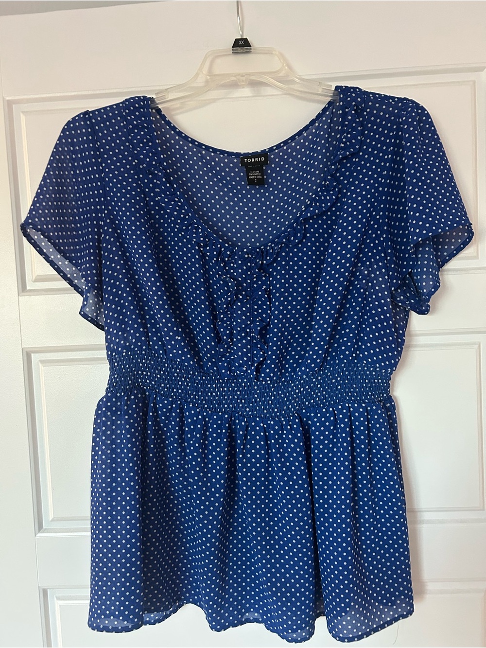 torrid Size 2 Royal Blue with White Polka Dot Peplum Blouse
